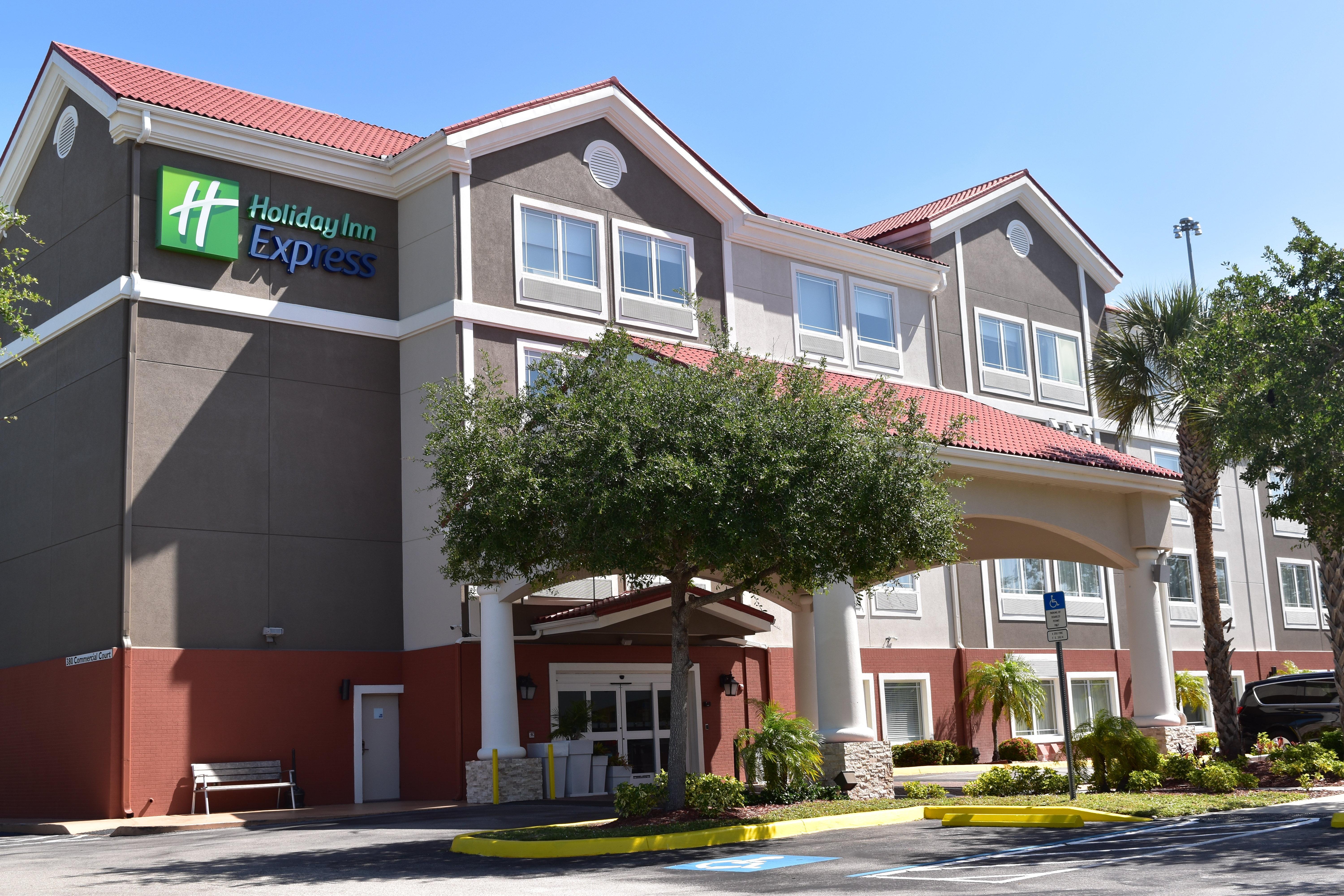 Holiday Inn Express Venice By Ihg Екстериор снимка